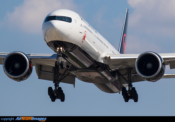 Boeing 777-333/ER Boeing 777-333/ER