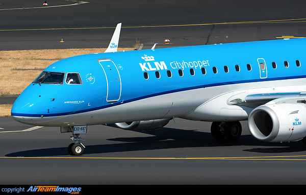 Embraer ERJ-190STD Embraer ERJ-190STD