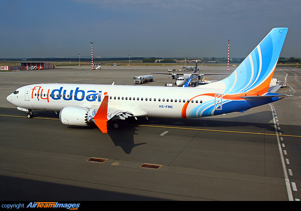 Boeing 737-8 MAX Boeing 737-8 MAX