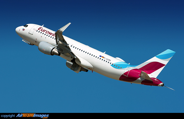 Airbus A320-232 Airbus A320-232