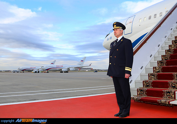 Ilyushin Il-96-300 Ilyushin Il-96-300