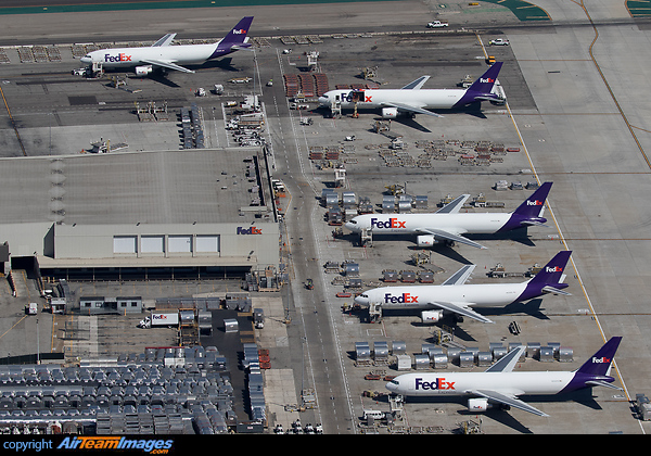 Boeing 767-3S2F(ER) Boeing 767-3S2F(ER)