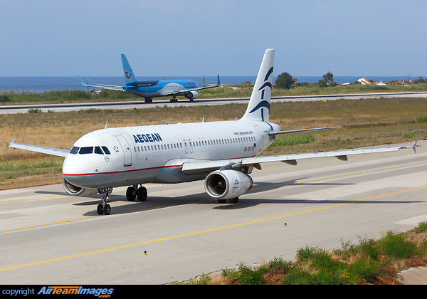 Airbus A320-232 Airbus A320-232