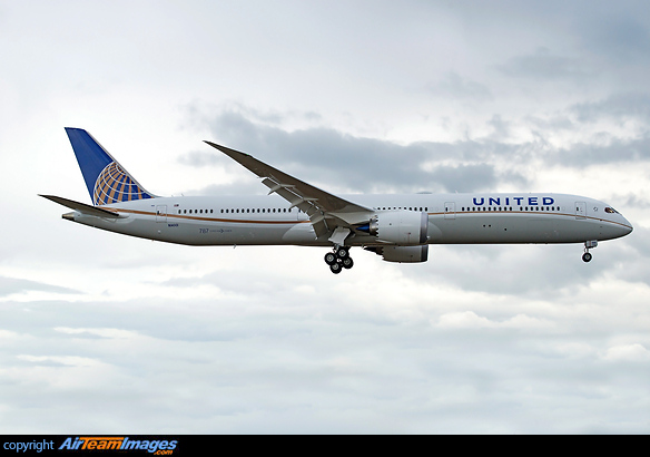 United Airlines' first Boeing 787-10 Dreamliner Boeing 787-10 Dreamliner