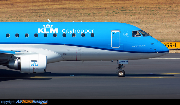Embraer ERJ-170STD Embraer ERJ-170STD