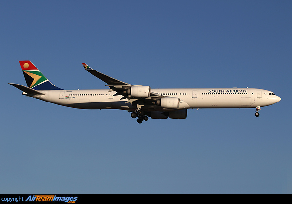 Airbus A340-642 Airbus A340-642