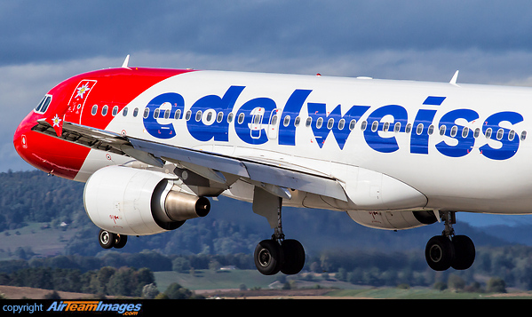 Airbus A320-214 Airbus A320-214