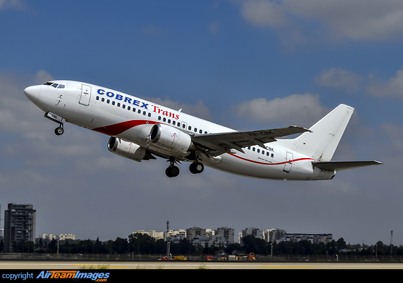 Boeing 737-382 Boeing 737-382
