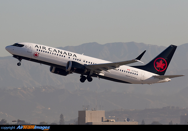 Boeing 737-8 MAX Boeing 737-8 MAX