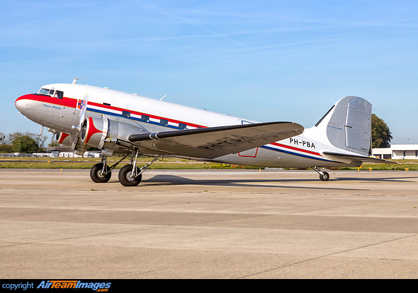Douglas C-47A Skytrain (DC-3) Douglas C-47A Skytrain (DC-3)