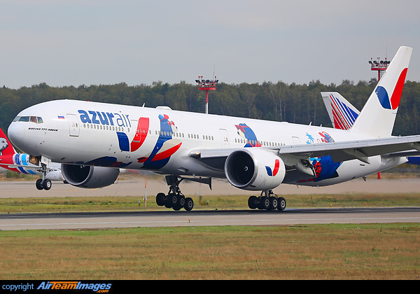 Boeing 777-31H/ER Boeing 777-31H/ER