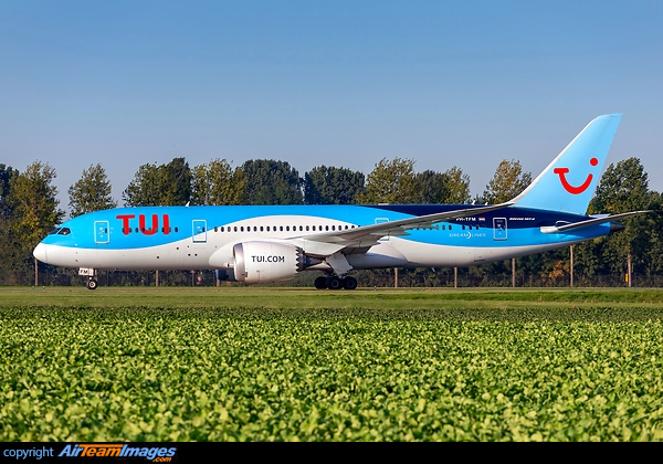 Boeing 787-8 Dreamliner Boeing 787-8 Dreamliner