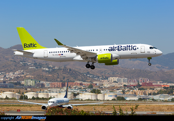 Airbus A220-300 Airbus A220-300