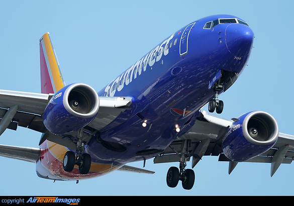 Boeing 737-7H4 Boeing 737-7H4