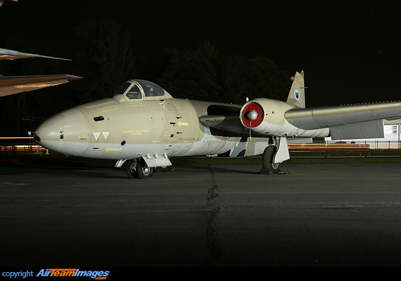 English Electric Canberra PR9 English Electric Canberra PR9