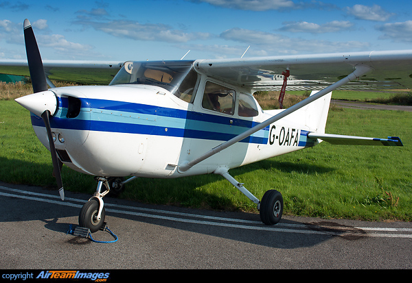 Cessna 172M Skyhawk Cessna 172M Skyhawk