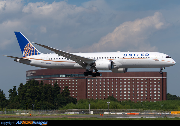 Boeing 787-9 Dreamliner Boeing 787-9 Dreamliner