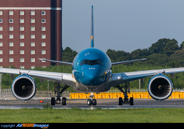 Airbus A350-941 Airbus A350-941