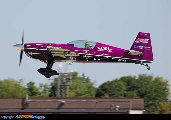 Extra EA-300S Extra EA-300S