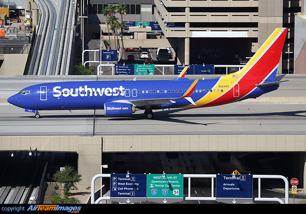 Boeing 737-8H4 Boeing 737-8H4