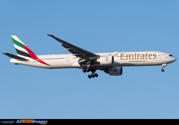 Boeing 777-31H/ER Boeing 777-31H/ER