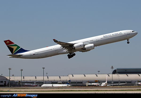 Airbus A340-642 Airbus A340-642