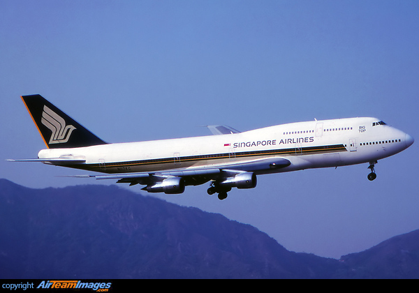 Boeing 747-312 Boeing 747-312