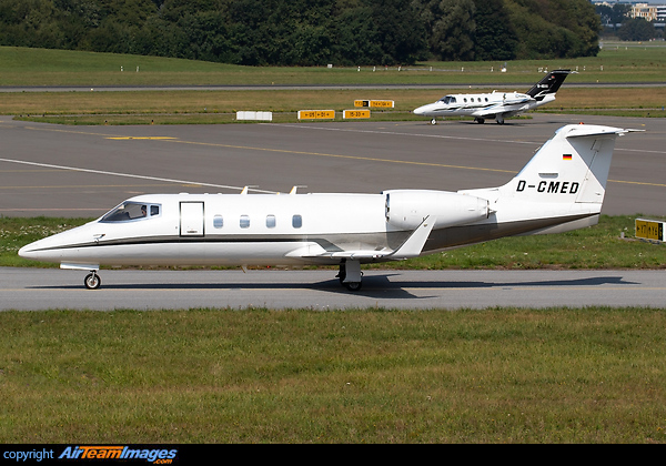 Bombardier Learjet 55 Bombardier Learjet 55