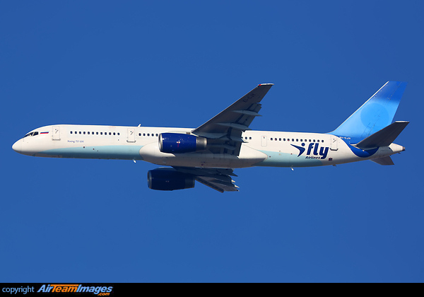 Boeing 757-2Y0 Boeing 757-2Y0