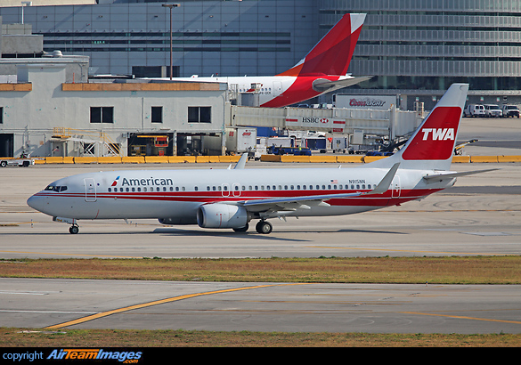 TWA heritage livery Boeing 737-823