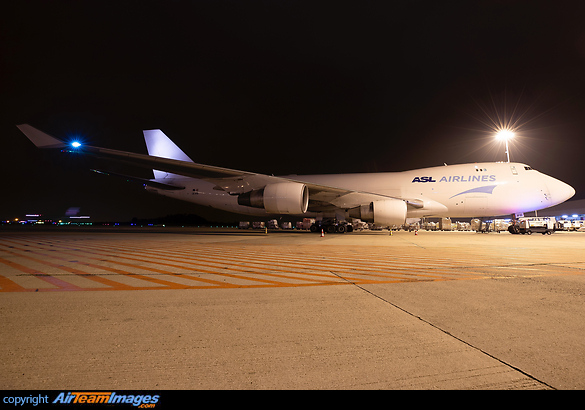 Boeing 747-4B5F/ER Boeing 747-4B5F/ER