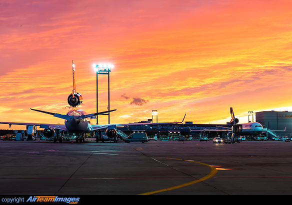 McDonnell Douglas MD-11F McDonnell Douglas MD-11F