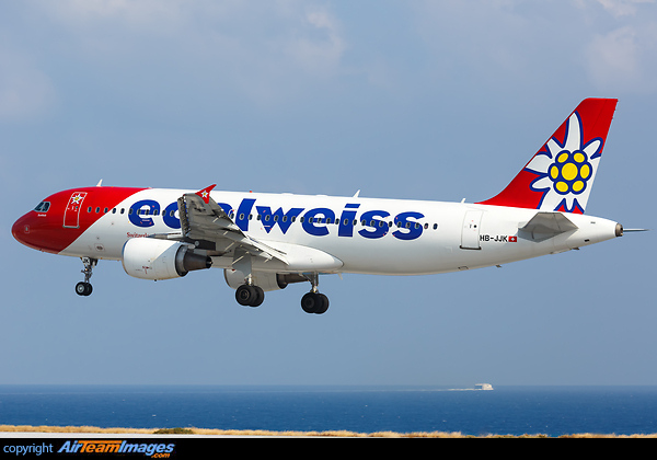 Airbus A320-214 Airbus A320-214