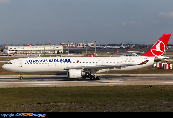Airbus A330-303 Airbus A330-303