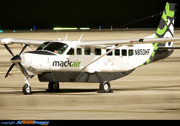 Cessna 208B Grand Caravan Cessna 208B Grand Caravan