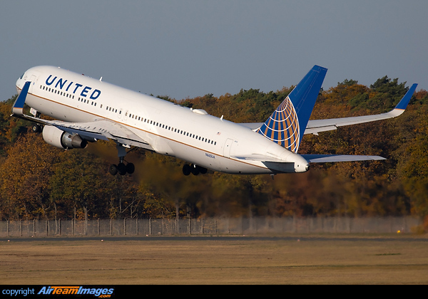 Boeing 767-322/ER Boeing 767-322/ER