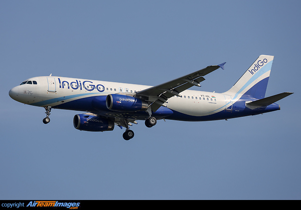 Airbus A320-232 Airbus A320-232