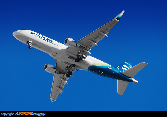 Embraer ERJ-175LR Embraer ERJ-175LR