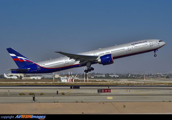 Boeing 777-3M0/ER Boeing 777-3M0/ER
