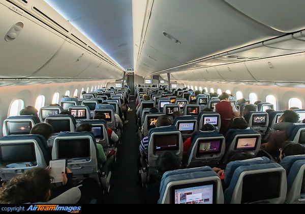 Boeing 787-9 Dreamliner Boeing 787-9 Dreamliner