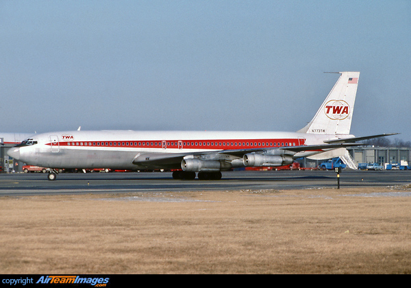 Boeing 707-331B Boeing 707-331B