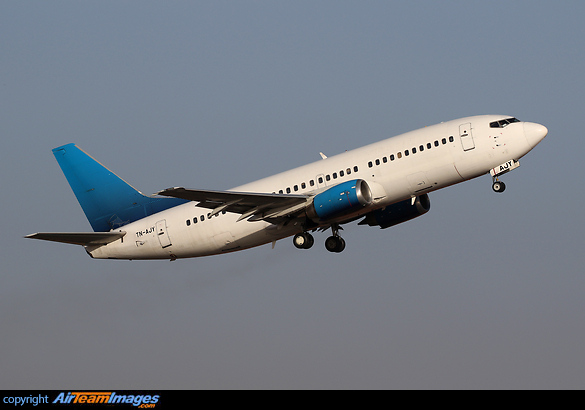In basic Trans Air Congo colours.
Former OD-HAJ of Wings of Lebanon.
Operating flight Q8576 to Libreville. Boeing 737-3Q8