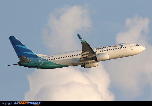 Boeing 737-8U3 Boeing 737-8U3