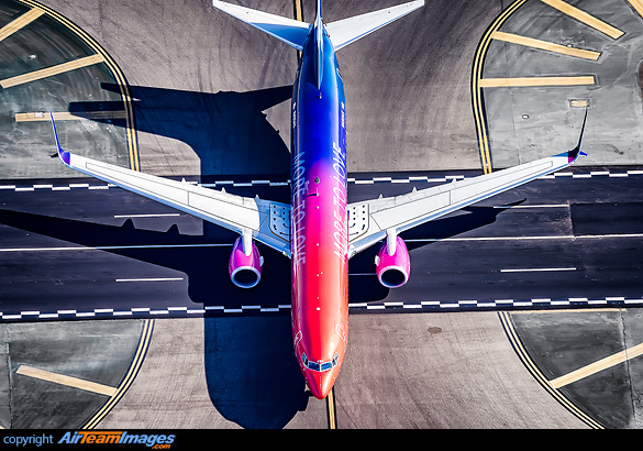 Boeing 737-990/ER Boeing 737-990/ER