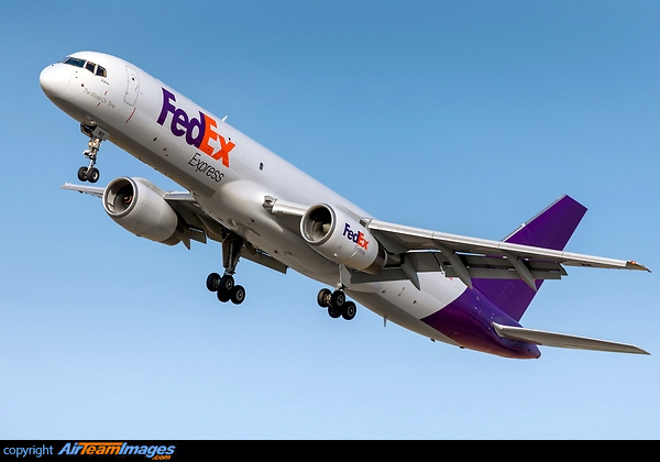 Boeing 757-2B7(F) Boeing 757-2B7(F)