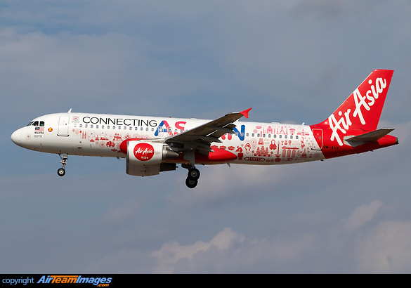 Airbus A320-216 Airbus A320-216