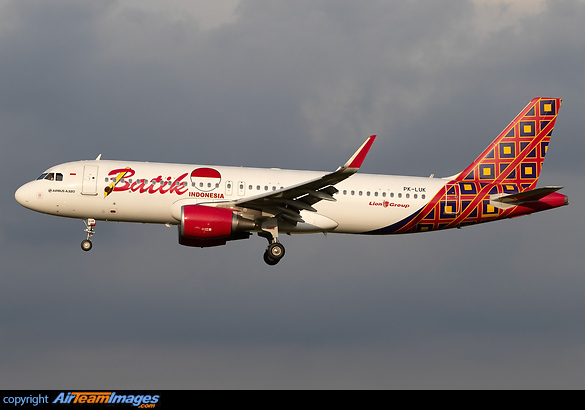 Airbus A320-214 Airbus A320-214