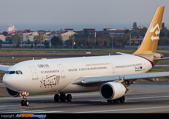 Airbus A330-202 Airbus A330-202