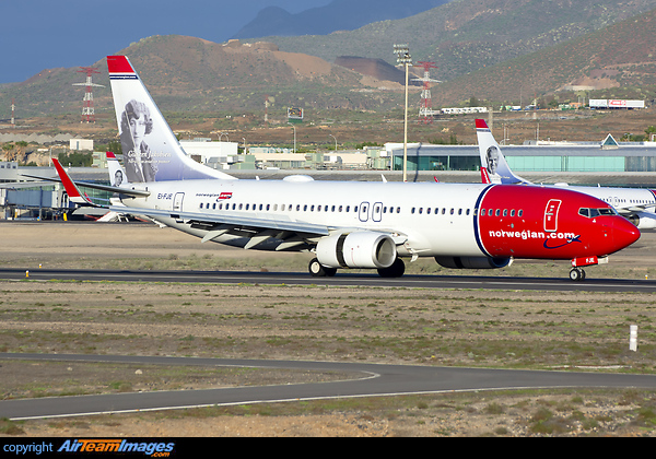Boeing 737-8JP Boeing 737-8JP