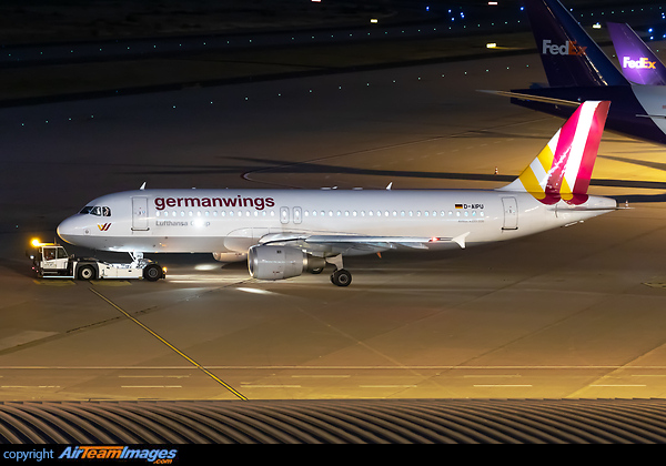 Airbus A320-211 Airbus A320-211